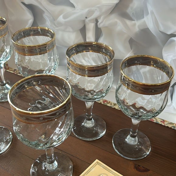 Cristalleria F.LLi Fumo Gold Trim Wine Glasses - Set of 6 in Box - Picture 10 of 17